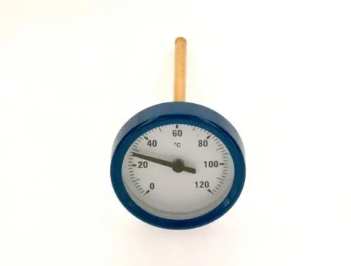 Bosch Thermometer mit blauer Skala, zeigt Temperaturen von 0 bis 120 Grad Celsius an, ausgestattet mit einer Metallsonde für Messungen.